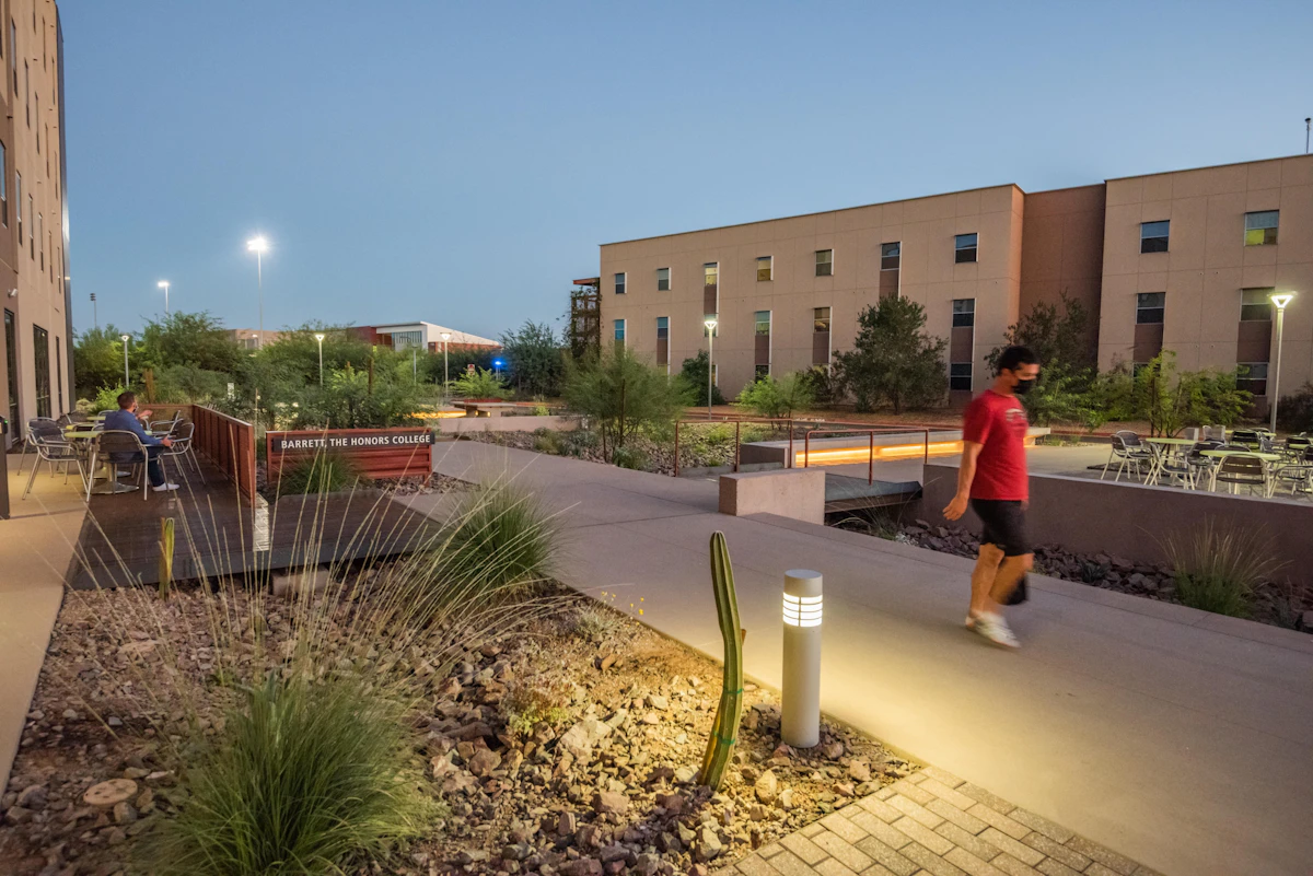 ASU Lantana Hall Mid 3